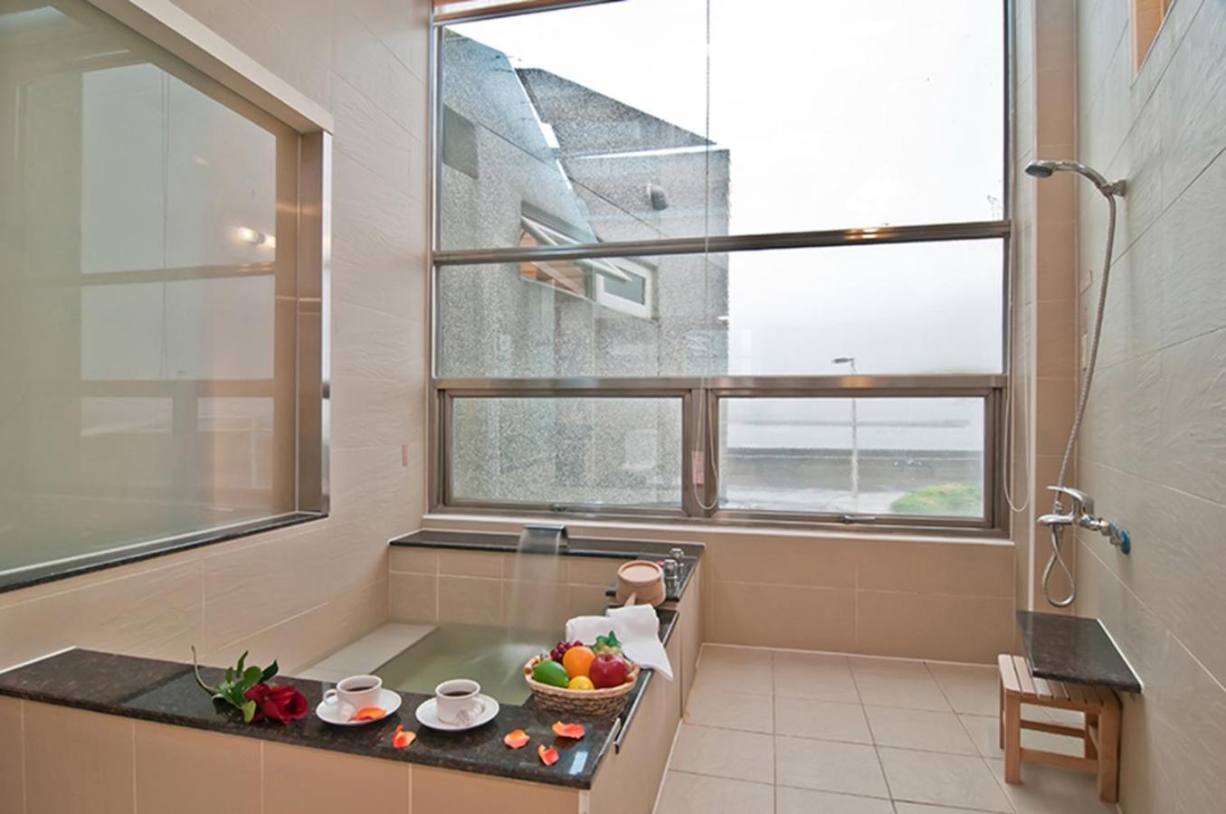 Jinshan Sakura Bay Hot Spring Hotel Εξωτερικό φωτογραφία